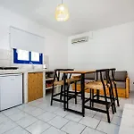 Rodon House 3* 리메나리아