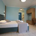 فندق Rodon House يميناريا