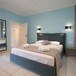 Rodon House يميناريا