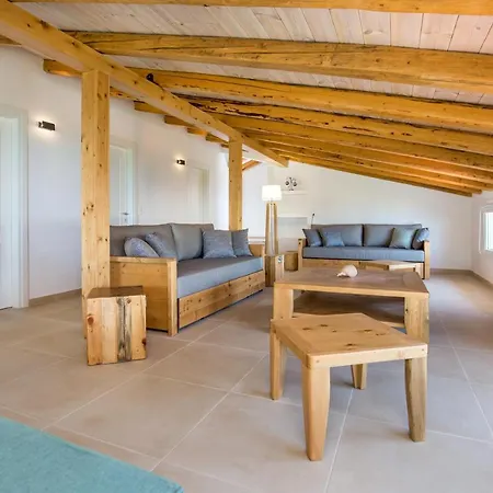 Hotel Rodon House 3*