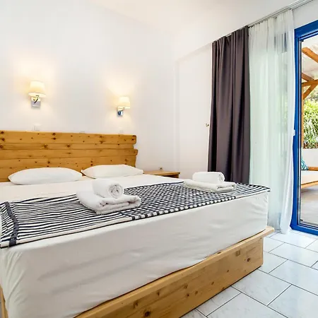 Rodon House Hotel 3*