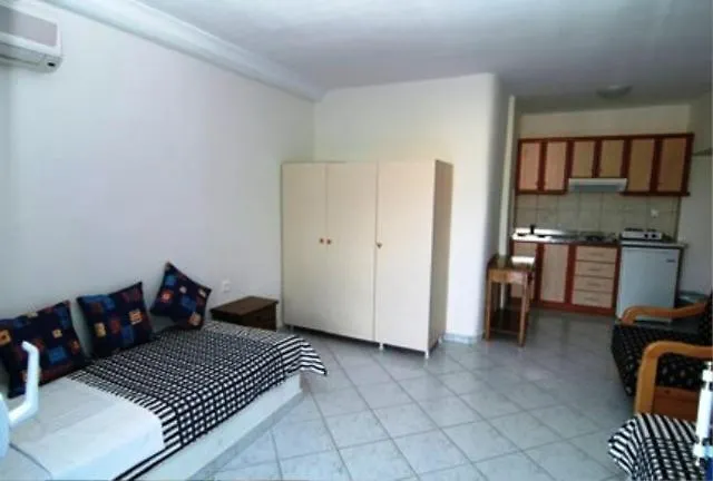 מלון Rodon House לימנריה