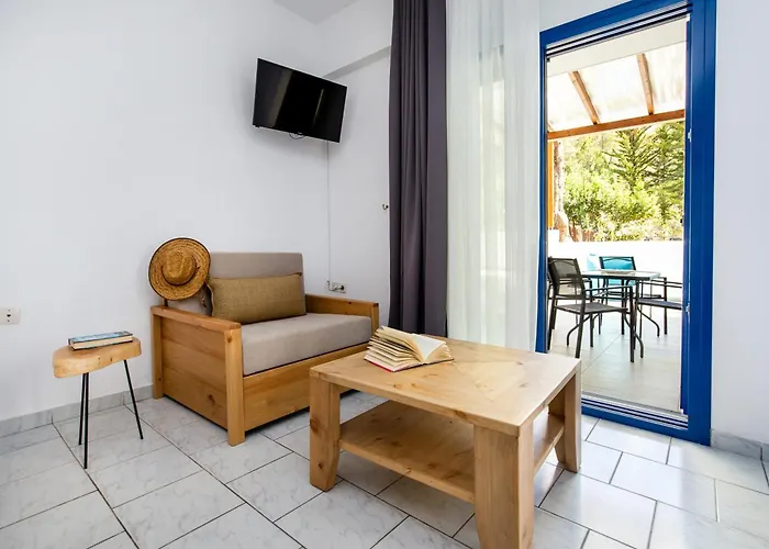 מלון Rodon House 3*