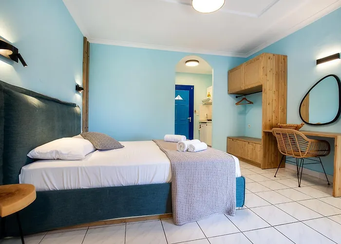 Rodon House מלון 3*