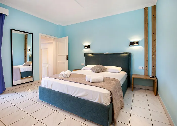 מלון Rodon House 3*